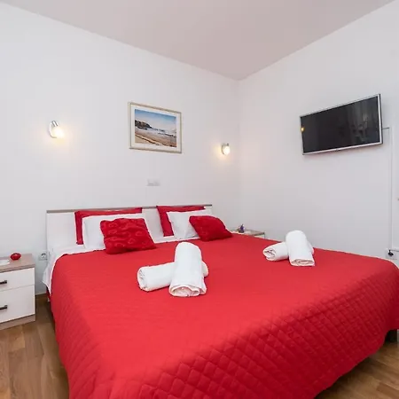 Villa Casa Ruza 300 Meters From The Sea - By Ta Leut Privlaka (Zadar)