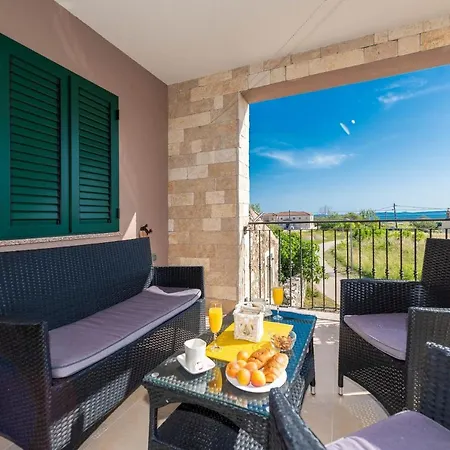 Casa Ruza 300 Meters From The Sea - By Ta Leut * Privlaka (Zadar)